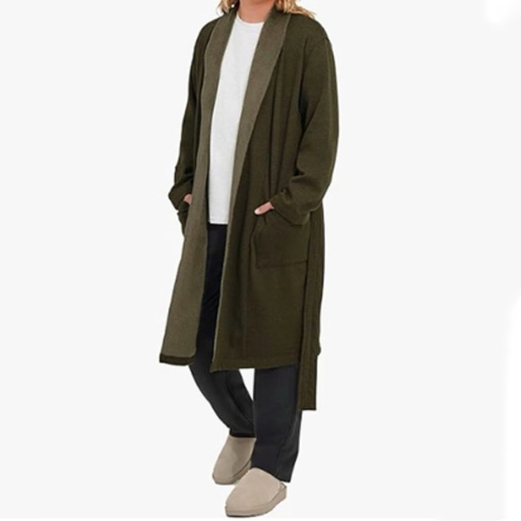 UGG Men's Robinson Two-Tone Robe in Volcano Heather Size M/L - Picture 2 of 12